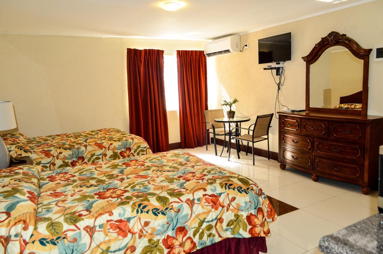 מריגוט Fantastic Hotel מראה חיצוני תמונה
